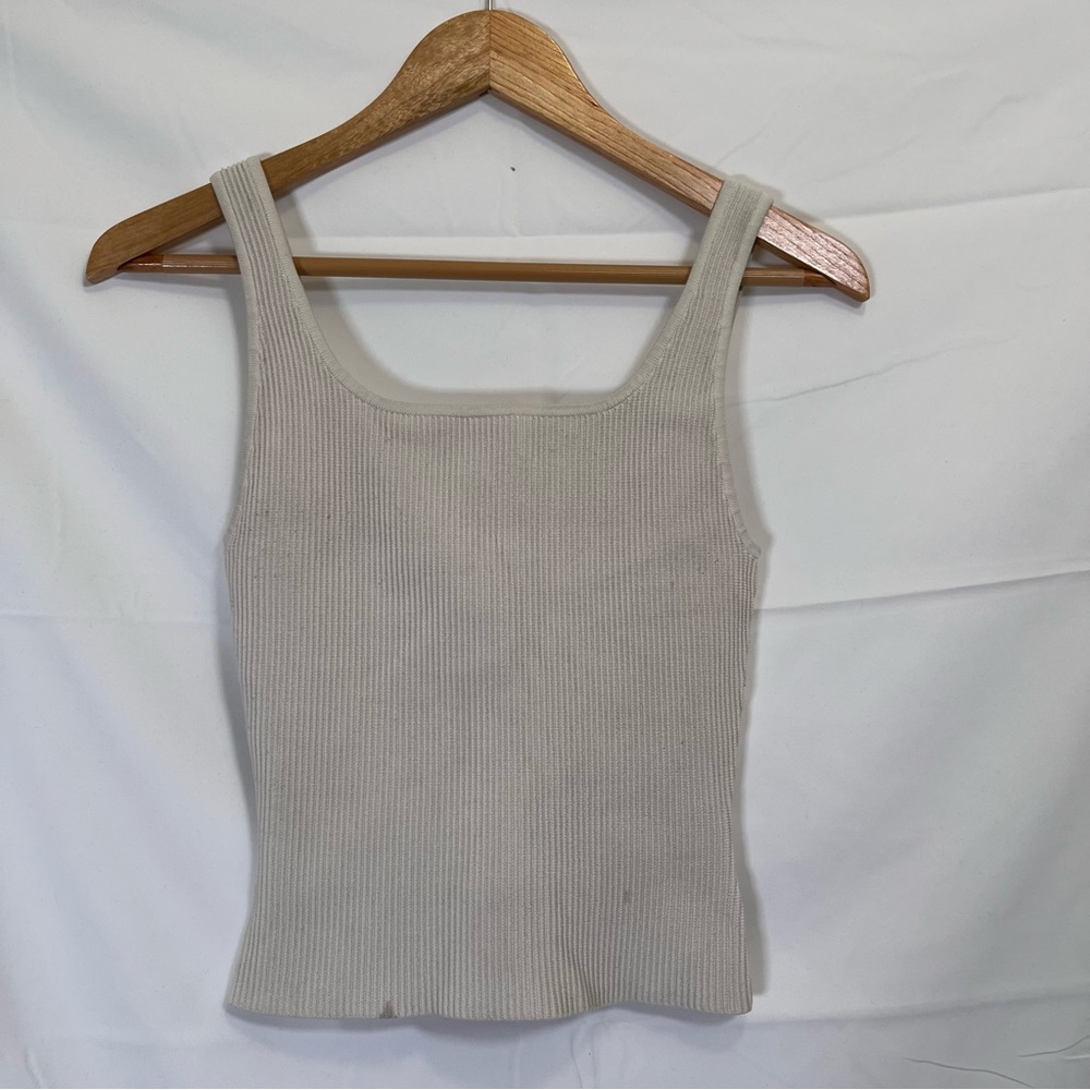 Aritzia Babaton Sculpt Knit Squareneck Tank in Matte Pearl Women’s small